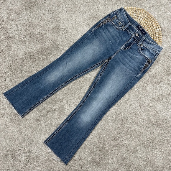 Miss Me Chloe Slim Boot Cut Jeans Mid Rise Border Stitch Flap Pockets Blue 27 - Picture 3 of 16